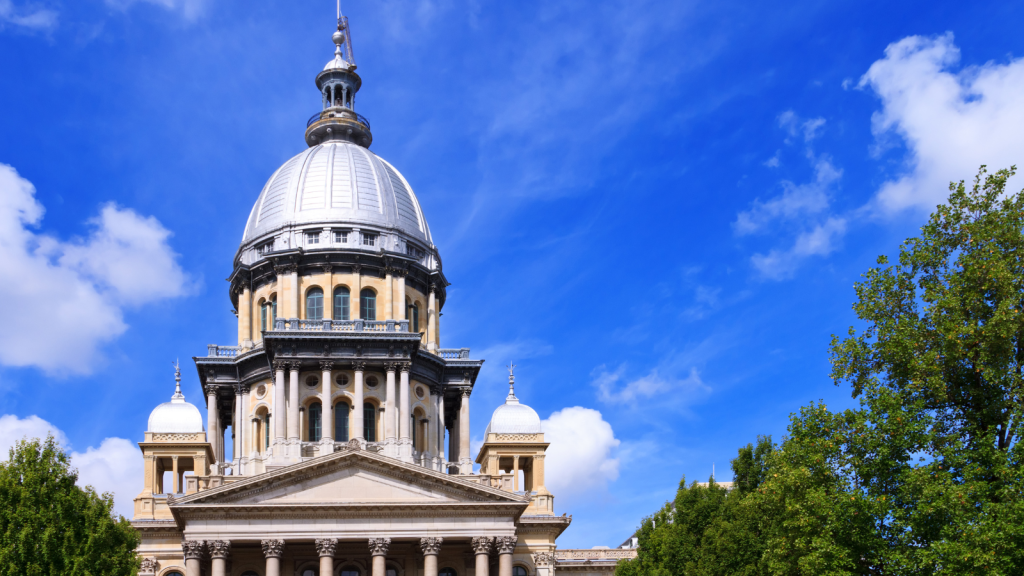 Photo of IL State Capitol Building